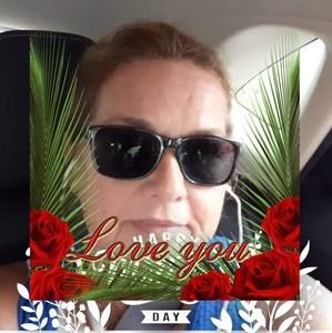 Meet your Posher, Mara